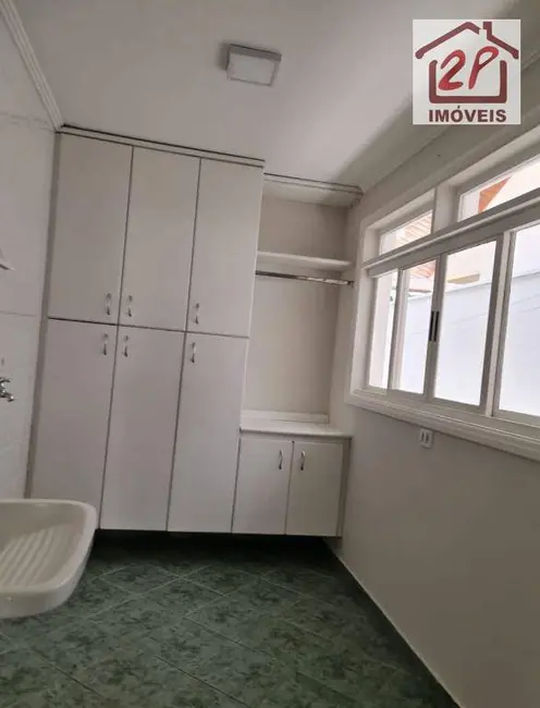 Foto 5 de Sobrado com 4 quartos para alugar, 360m2 em Sao Jose Dos Campos - SP