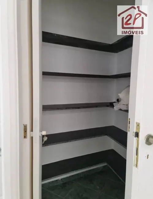 Foto 11 de Sobrado com 4 quartos para alugar, 360m2 em Sao Jose Dos Campos - SP