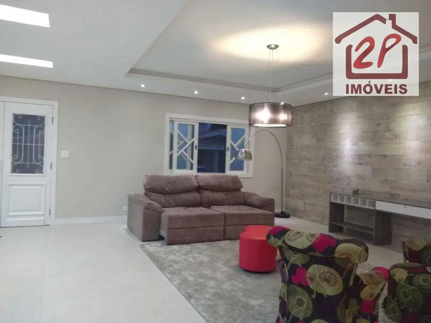 Sobrado com 4 quartos para alugar, 790m2 em Jardim Santa Maria, Jacarei - SP - imagem 4 Foto 4 de Sobrado com 4 quartos para alugar, 790m2 em Jardim Santa Maria, Jacarei - SP