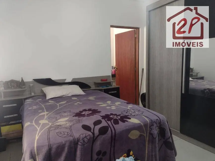 Casa com 3 quartos à venda, 198m2 em Sao Jose Dos Campos - SP - imagem 6 Foto 6 de Casa com 3 quartos à venda, 198m2 em Sao Jose Dos Campos - SP