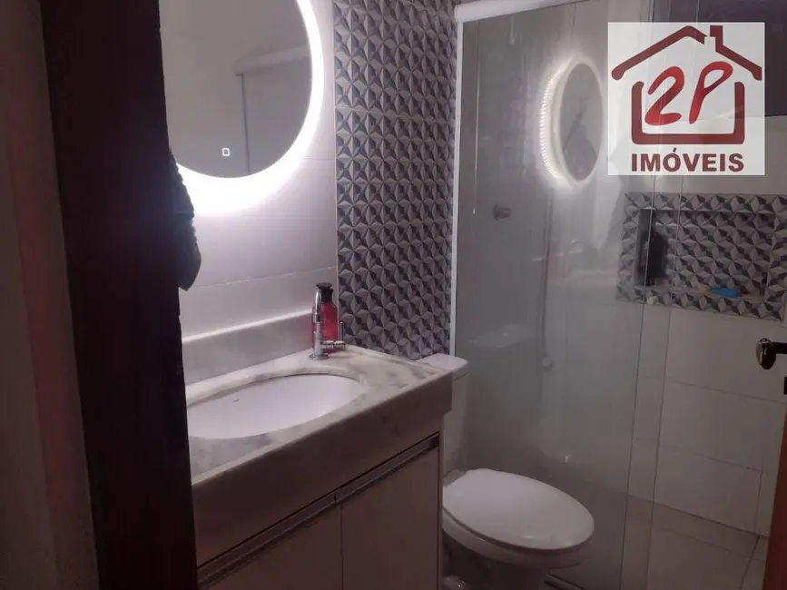 Casa com 3 quartos à venda, 198m2 em Sao Jose Dos Campos - SP - imagem 8 Foto 8 de Casa com 3 quartos à venda, 198m2 em Sao Jose Dos Campos - SP