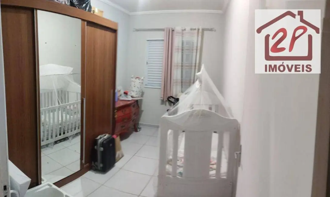 Casa com 3 quartos à venda, 150m2 em Sao Jose Dos Campos - SP - imagem 2 Foto 2 de Casa com 3 quartos à venda, 150m2 em Sao Jose Dos Campos - SP