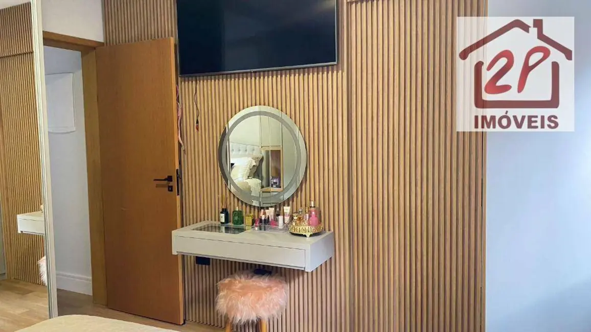 Foto 9 de Casa com 3 quartos à venda, 243m2 em Sao Jose Dos Campos - SP