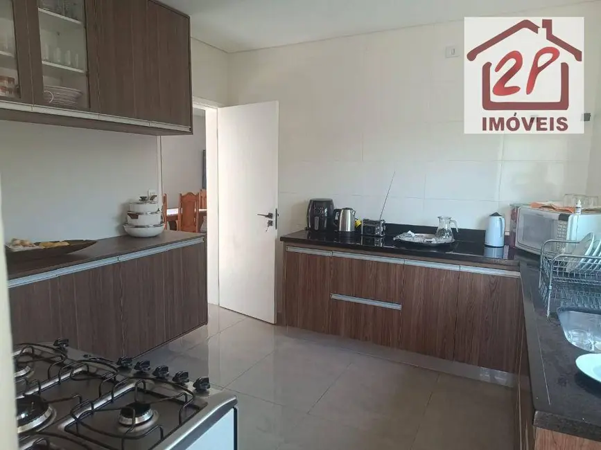 Foto 6 de Sobrado com 3 quartos à venda, 250m2 em Jacarei - SP