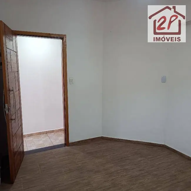 Foto 5 de Casa com 2 quartos à venda, 145m2 em Jardim Amália, Cacapava - SP