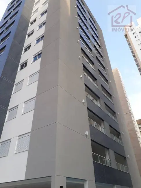 Foto 2 de Apartamento com 2 quartos para alugar, 80m2 em Sao Jose Dos Campos - SP
