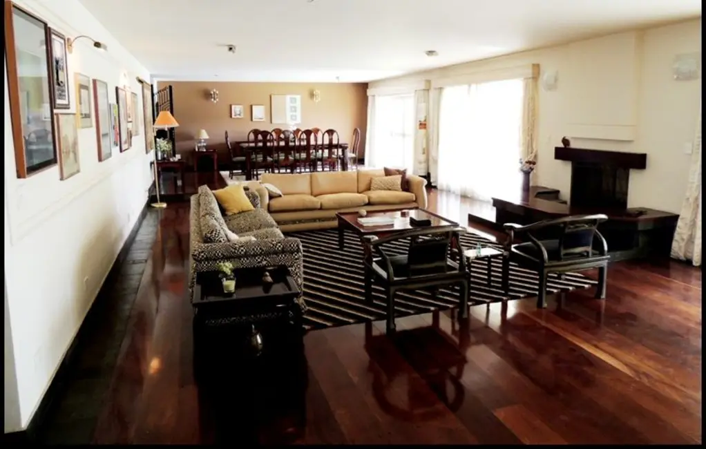 Foto 2 de Casa de Condomínio com 4 quartos à venda e para alugar, 3240m2 em Sao Jose Dos Campos - SP