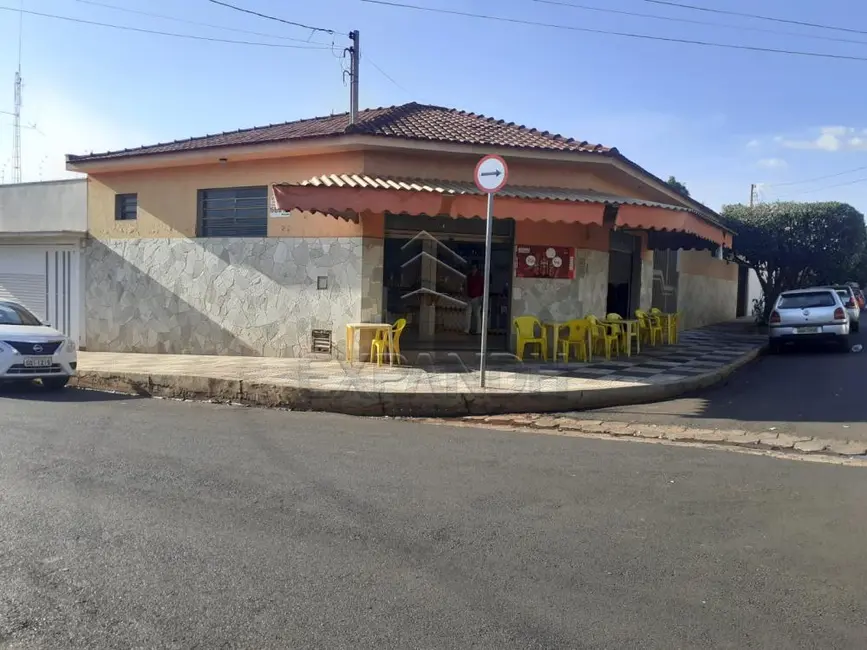 Foto 1 de Casa com 3 quartos à venda, 225m2 em Sertaozinho - SP