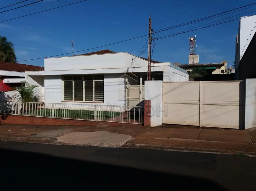 Foto 1 de Casa com 2 quartos à venda, 176m2 em Sertaozinho - SP