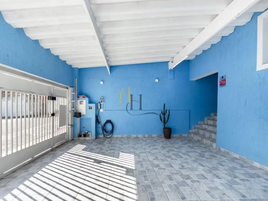 Sobrado com 3 quartos à venda, 240m2 em Parque Colonial, São Paulo - SP - imagem 4 Foto 4 de Sobrado com 3 quartos à venda, 240m2 em Parque Colonial, São Paulo - SP