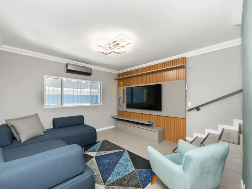 Sobrado com 3 quartos à venda, 240m2 em Parque Colonial, São Paulo - SP - imagem 5 Foto 5 de Sobrado com 3 quartos à venda, 240m2 em Parque Colonial, São Paulo - SP