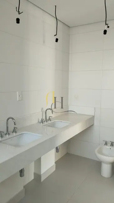 Foto 2 de Apartamento com 4 quartos à venda, 2520m2 em Vila Nova Conceição, São Paulo - SP