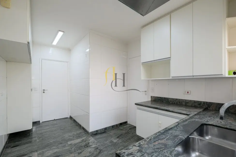 Apartamento com 3 quartos à venda, 215m2 em Campo Belo, São Paulo - SP - imagem 8 Foto 8 de Apartamento com 3 quartos à venda, 215m2 em Campo Belo, São Paulo - SP