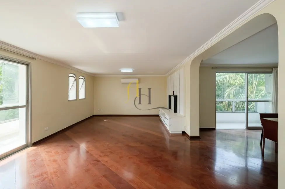 Apartamento com 3 quartos à venda, 215m2 em Campo Belo, São Paulo - SP - imagem 1 Foto 1 de Apartamento com 3 quartos à venda, 215m2 em Campo Belo, São Paulo - SP