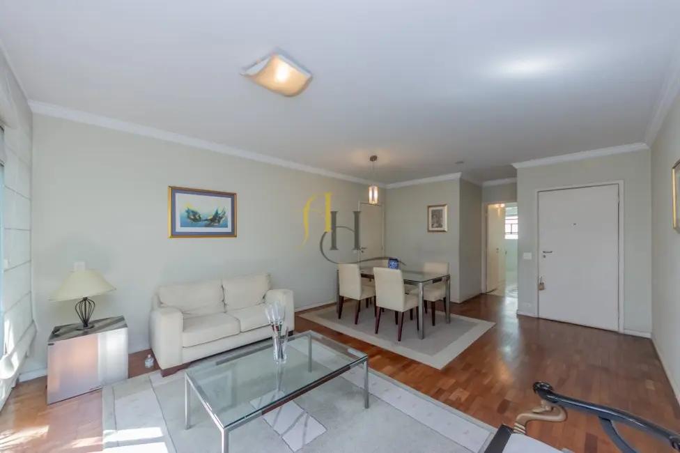 Foto 5 de Apartamento com 2 quartos à venda, 108m2 em Itaim Bibi, São Paulo - SP