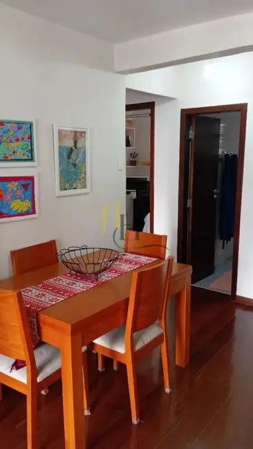 Foto 2 de Apartamento com 2 quartos à venda, 72m2 em Cerqueira César, São Paulo - SP