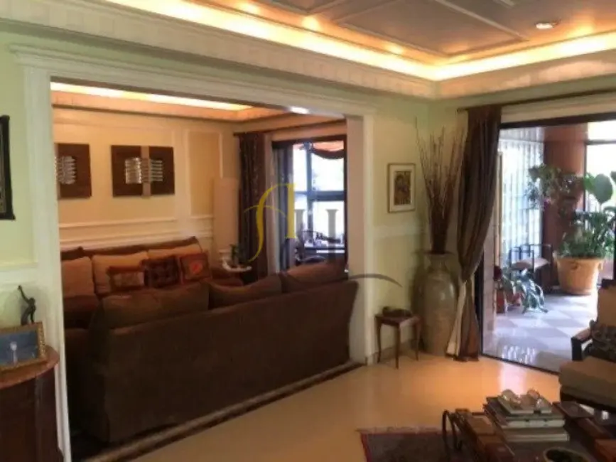 Foto 8 de Apartamento com 4 quartos à venda, 350m2 em Jardim Vitória Régia, São Paulo - SP