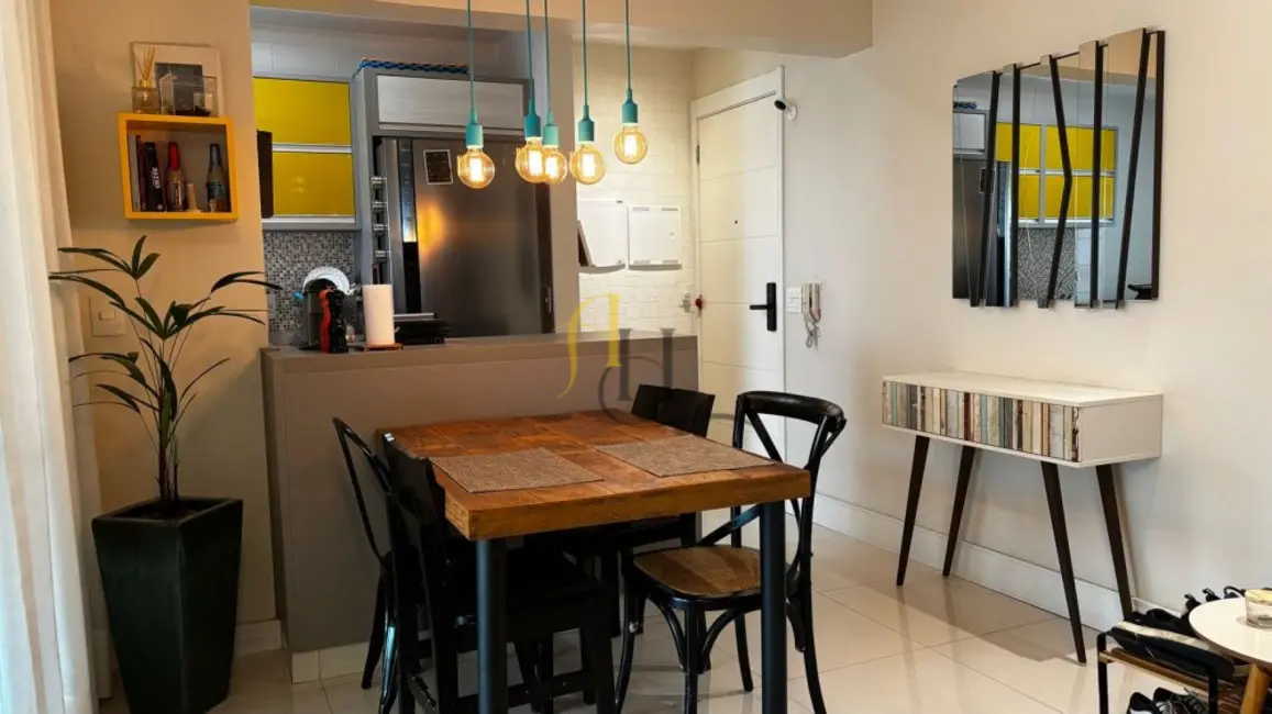Foto 9 de Apartamento com 2 quartos à venda, 73m2 em Jardim Aeroporto, São Paulo - SP