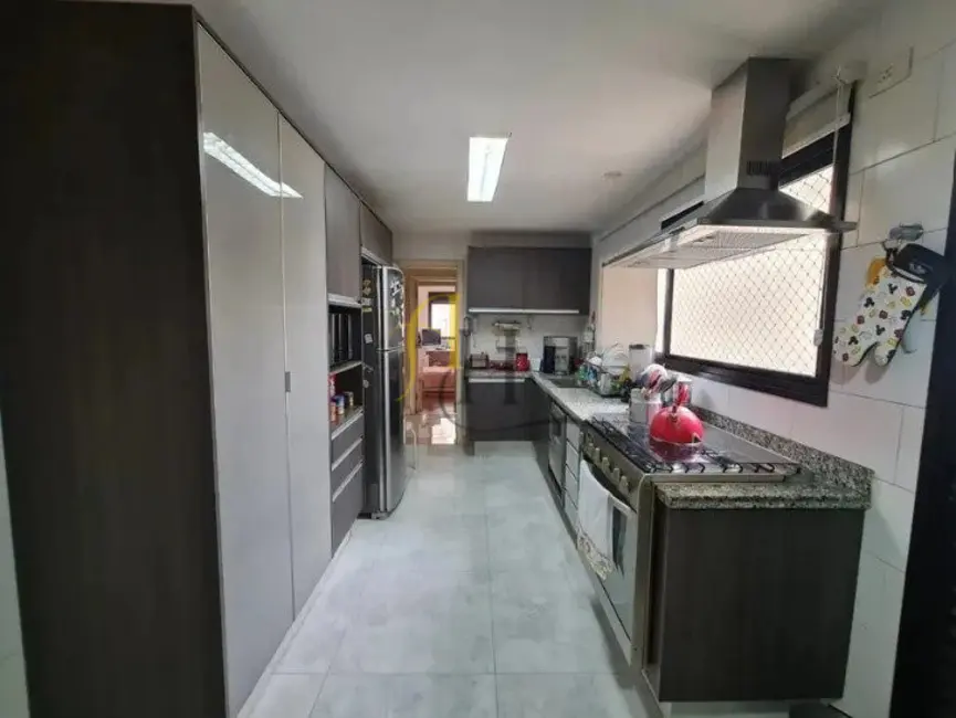 Foto 6 de Apartamento com 3 quartos à venda, 178m2 em Vila Anglo Brasileira, São Paulo - SP