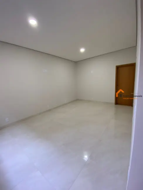 Foto 4 de Casa com 3 quartos à venda, 200m2 em Residencial Ary Attab, Sao Jose Do Rio Preto - SP