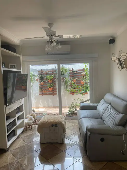 Foto 9 de Casa com 4 quartos à venda, 200m2 em Jardim Leonor Mendes de Barros, São Paulo - SP
