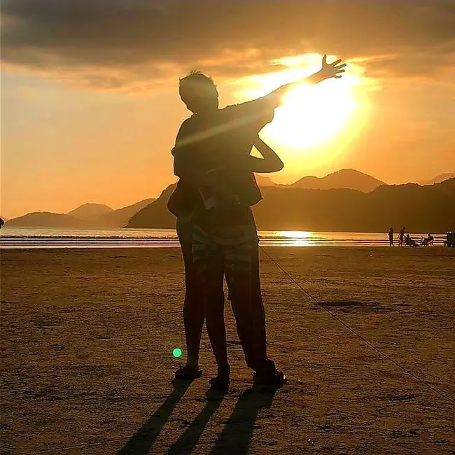 Foto 2 de Casa com 3 quartos à venda e para alugar, 177m2 em Ubatuba - SP