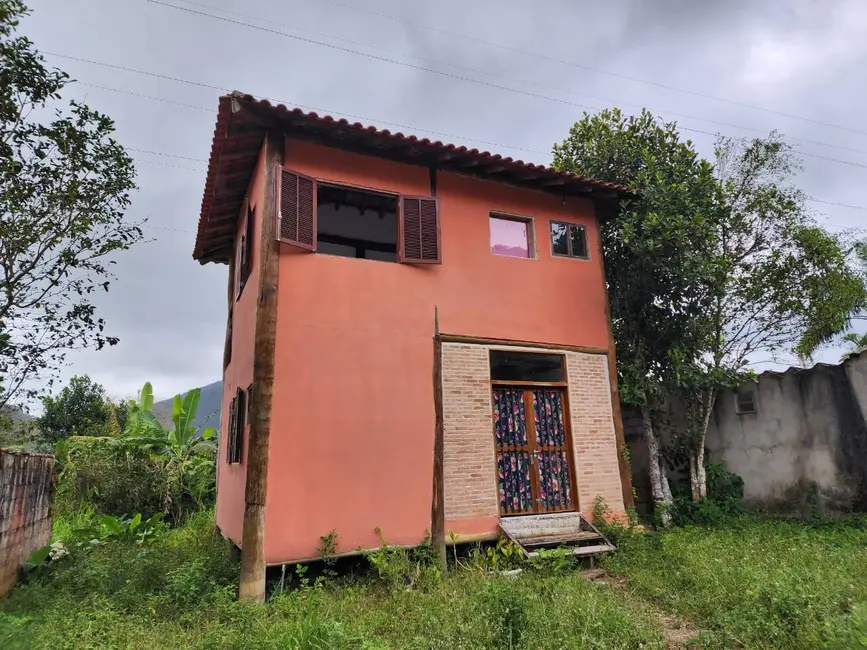 Foto 2 de Sobrado com 1 quarto à venda e para alugar, 550m2 em Ubatuba - SP