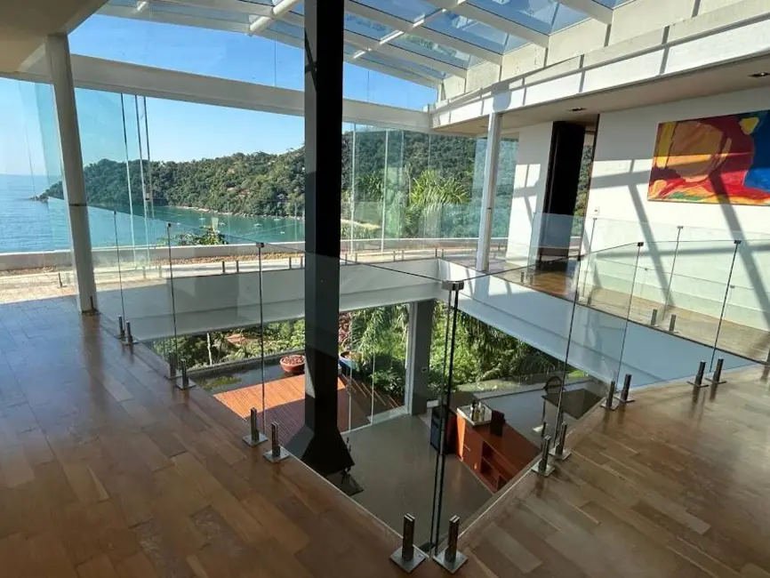 Foto 4 de Casa com 6 quartos à venda e para alugar, 1100m2 em Ubatuba - SP