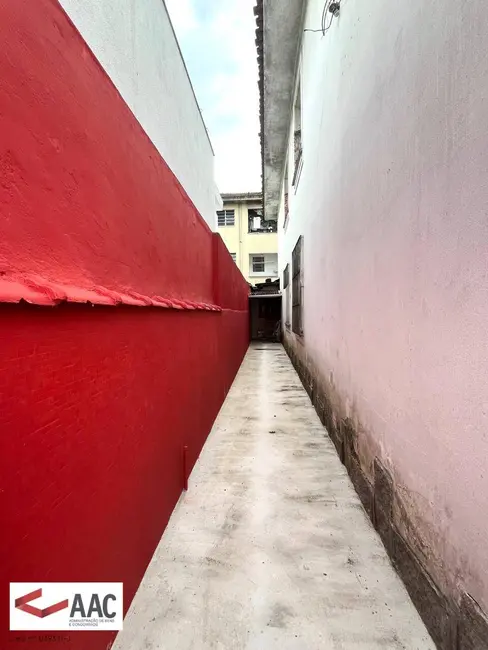 Foto 3 de Casa com 2 quartos para alugar, 140m2 em Aparecida, Santos - SP