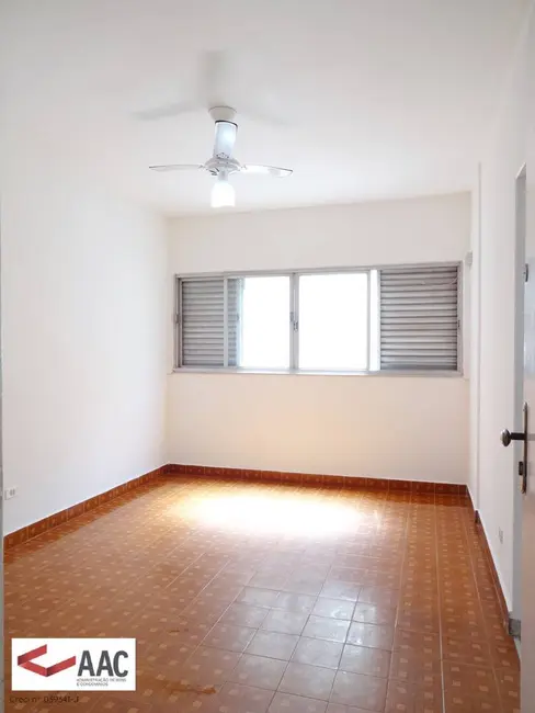 Foto 3 de Kitnet com 1 quarto para alugar, 30m2 em José Menino, Santos - SP