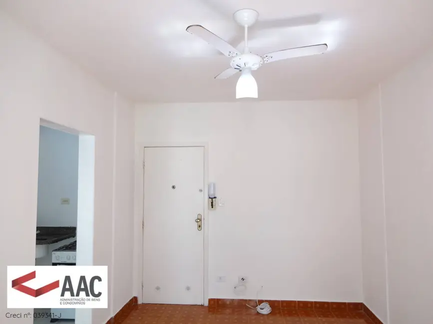 Foto 5 de Kitnet com 1 quarto para alugar, 30m2 em José Menino, Santos - SP