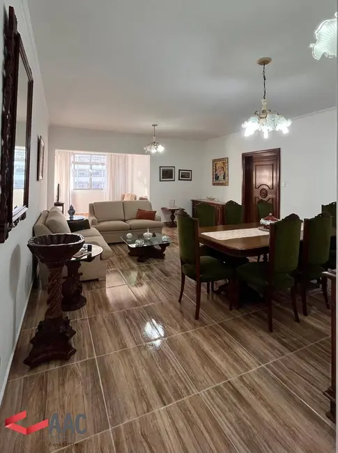 Apartamento com 3 quartos para alugar, 110m2 em Boqueirão, Santos - SP - imagem 4 Foto 4 de Apartamento com 3 quartos para alugar, 110m2 em Boqueirão, Santos - SP