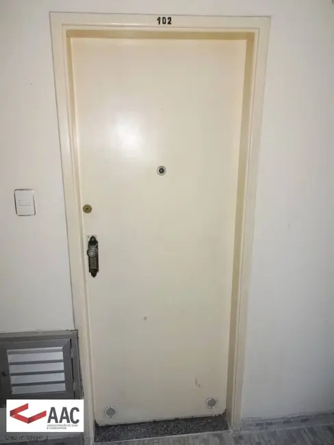 Foto 4 de Kitnet com 1 quarto para alugar, 31m2 em Boqueirão, Santos - SP
