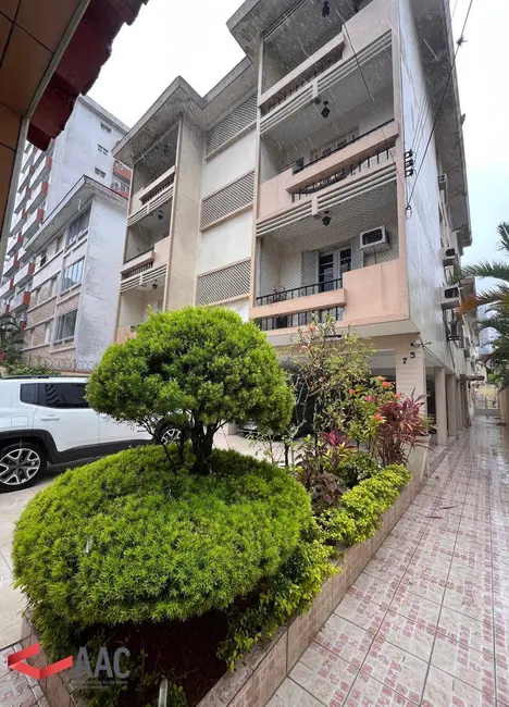 Foto 2 de Apartamento com 2 quartos para alugar, 85m2 em Gonzaga, Santos - SP