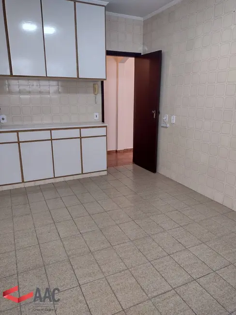 Foto 3 de Apartamento com 2 quartos para alugar, 92m2 em Campo Grande, Santos - SP