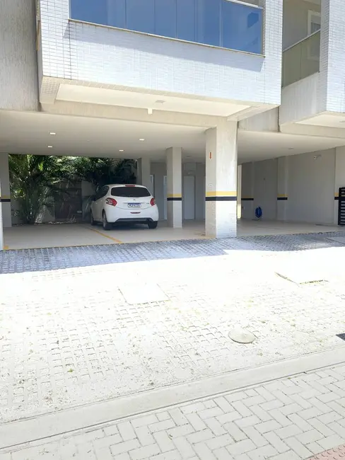 Foto 2 de Apartamento com 2 quartos para alugar em Bombinhas - SC