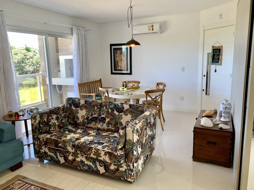 Foto 5 de Apartamento com 2 quartos para alugar em Bombinhas - SC