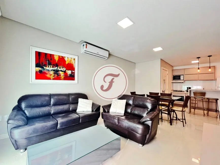 Foto 9 de Apartamento com 2 quartos para alugar em Bombinhas - SC