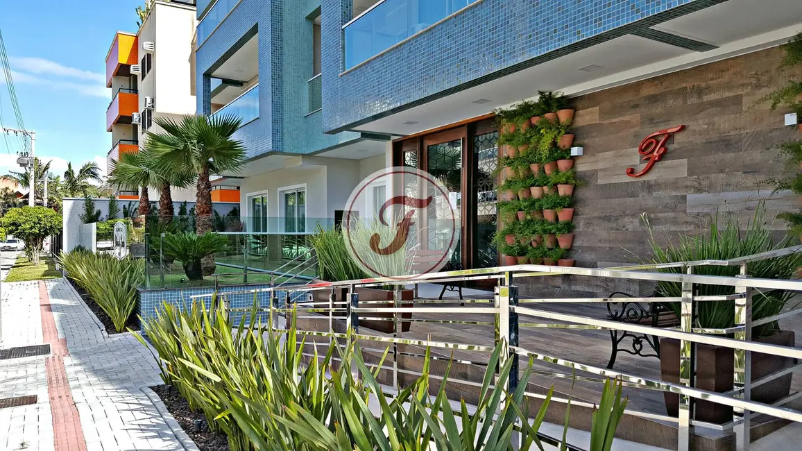 Foto 2 de Apartamento com 2 quartos para alugar em Bombinhas - SC