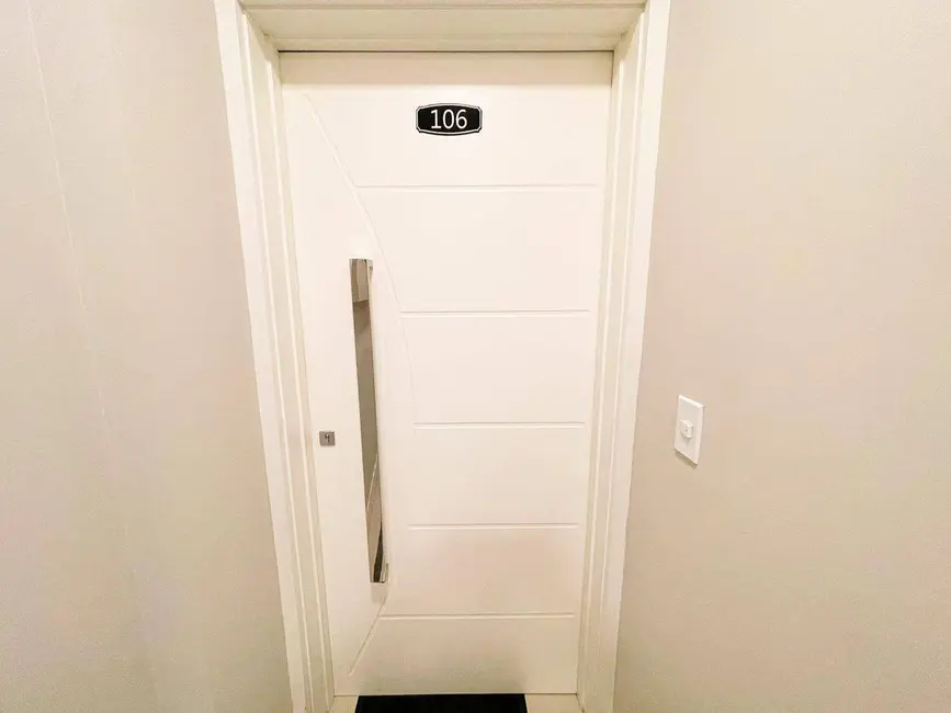 Apartamento com 2 quartos para alugar em Bombinhas - SC - imagem 6 Foto 6 de Apartamento com 2 quartos para alugar em Bombinhas - SC