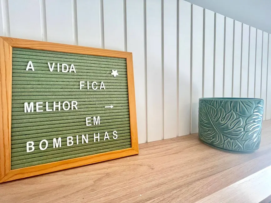 Foto 1 de Apartamento com 2 quartos à venda, 84m2 em Bombinhas - SC