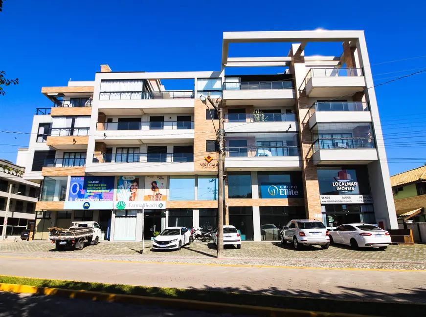 Foto 3 de Apartamento com 2 quartos à venda, 84m2 em Bombinhas - SC