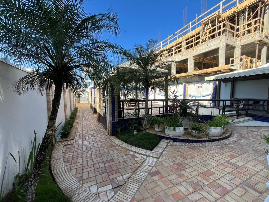 Foto 3 de Cobertura com 4 quartos à venda, 240m2 em Bombinhas - SC