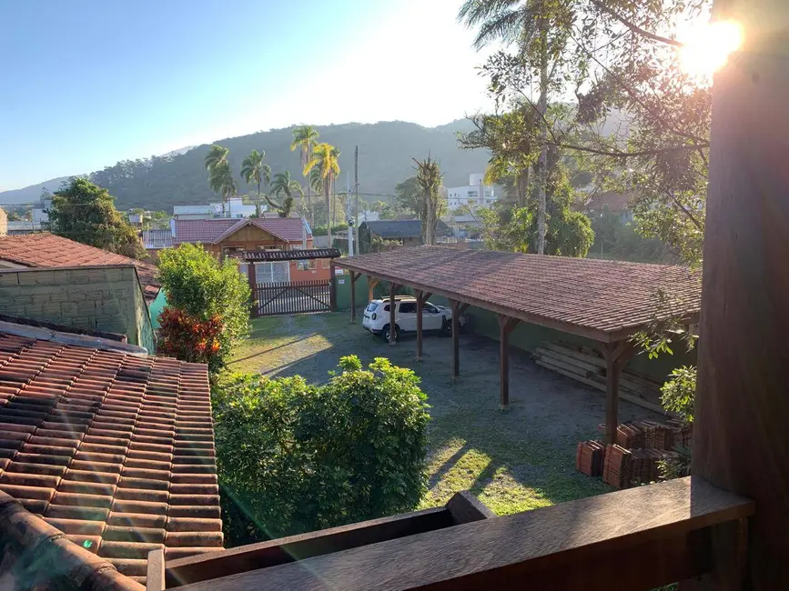 Pousada com 1 quarto à venda, 2208m2 em Bombinhas - SC - imagem 8 Foto 8 de Pousada com 1 quarto à venda, 2208m2 em Bombinhas - SC