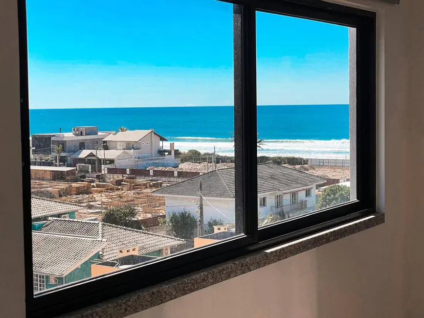 Foto 1 de Cobertura com 3 quartos à venda, 98m2 em Bombinhas - SC