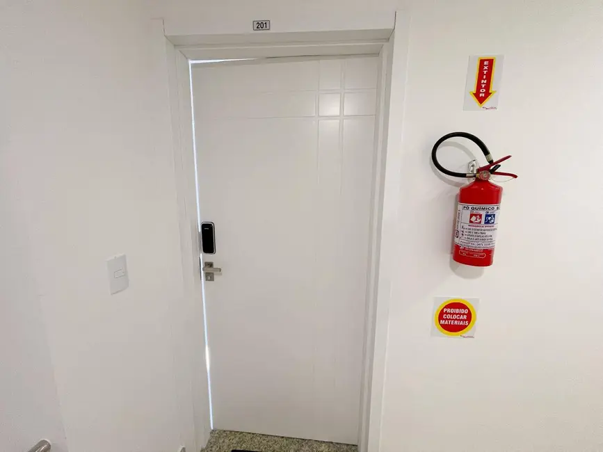 Foto 7 de Cobertura com 3 quartos à venda, 98m2 em Bombinhas - SC