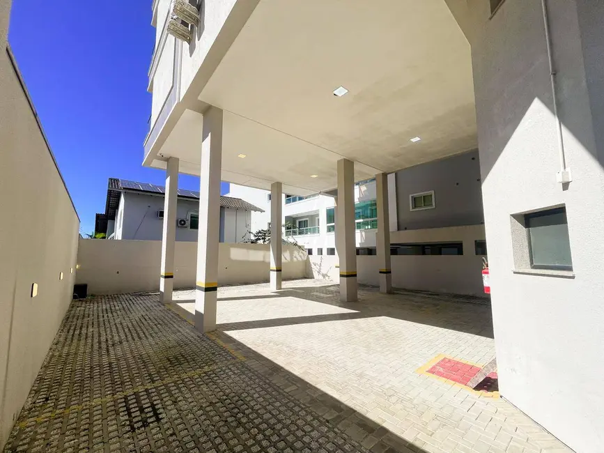 Foto 4 de Cobertura com 3 quartos à venda, 98m2 em Bombinhas - SC