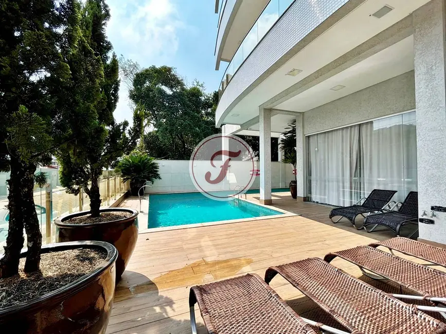 Apartamento com 2 quartos à venda e para alugar, 75m2 em Bombinhas - SC - imagem 7 Foto 7 de Apartamento com 2 quartos à venda e para alugar, 75m2 em Bombinhas - SC