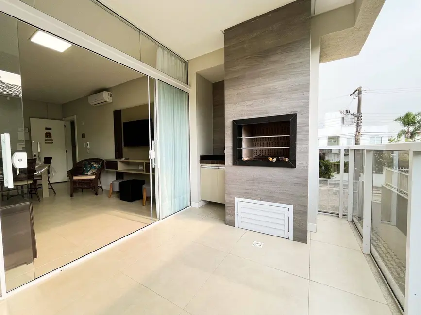 Foto 7 de Apartamento com 2 quartos à venda, 78m2 em Bombinhas - SC