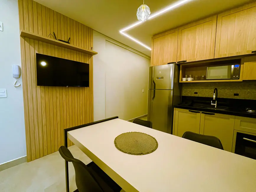 Apartamento com 1 quarto à venda e para alugar, 35m2 em Bombinhas - SC - imagem 9 Foto 9 de Apartamento com 1 quarto à venda e para alugar, 35m2 em Bombinhas - SC